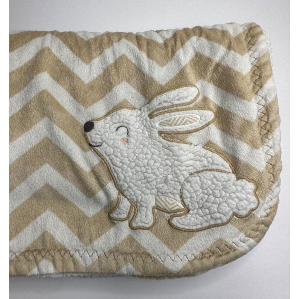 Carters Baby Blanket Bunny Brown White Chevron Sherpa 30X40 Zig Zag Cozy Soft